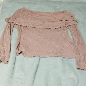 Off shoulder long sleve